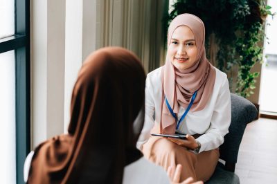 The Psychology of Modesty (Watch)