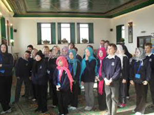 Can Non-Muslims Visit Our Mosque