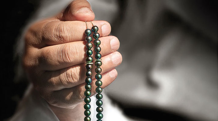 10 Hadiths on Remembrance of Allah