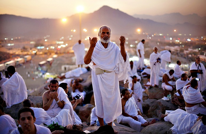 Spanish Muslims Start 8,000-KM Horseback Journey to Makkah - About Islam