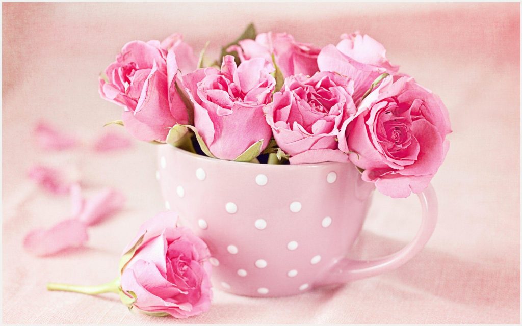 Pink flowers-4 Things to Look for in a Wife in Islam