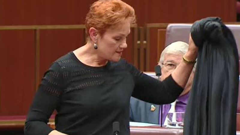 Australian Muslim Senators Condemn Pauline Hanson&rsquo;s Burka Stunt in Parliament - About Islam