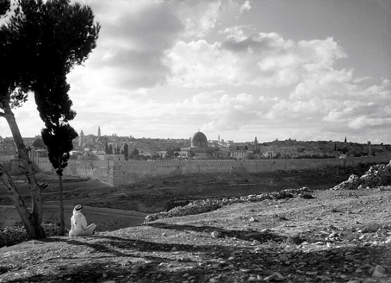 Interfaith Al-Quds in the 30s (Photo Gallery) - About Islam