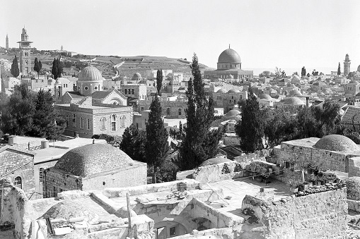Interfaith Al-Quds in the 30s (Photo Gallery) - About Islam