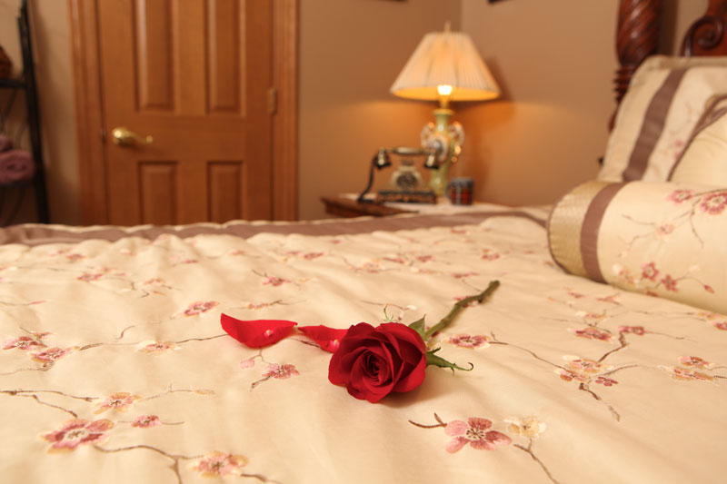 For Married Couples: Improve Your Intimacy with These Tips