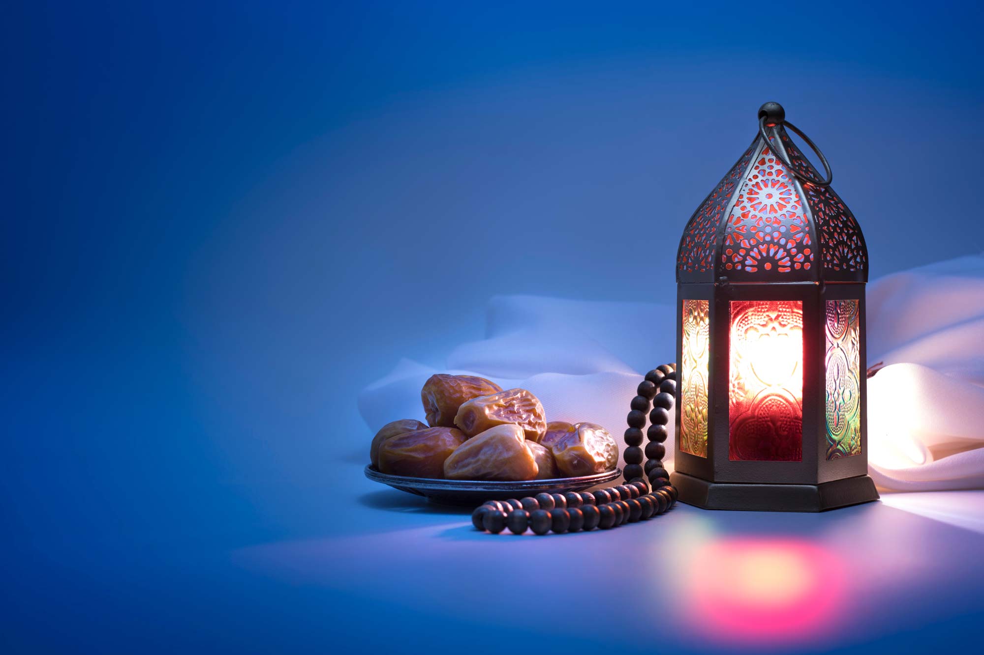 Stories of Converts&rsquo; First Ramadan