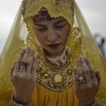 World Muslims Celebrate `Eid Al-Fitr (In Pictures) - About Islam