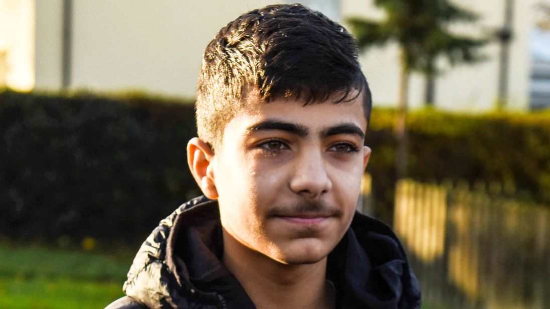 4 Steps to Loosen Grip of Peer Pressure - About Islam