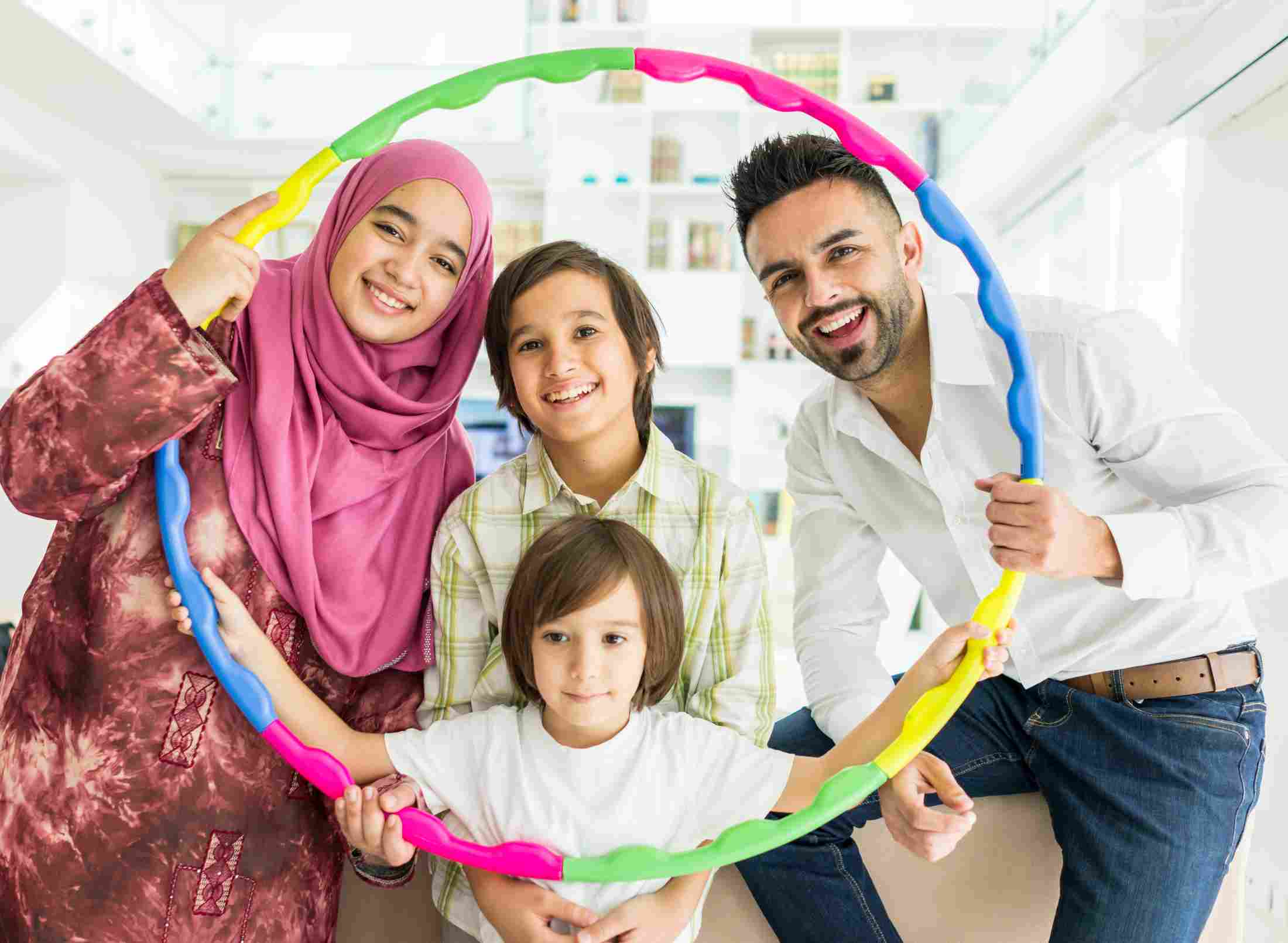 8 Examples of Islam's Care for Relatives