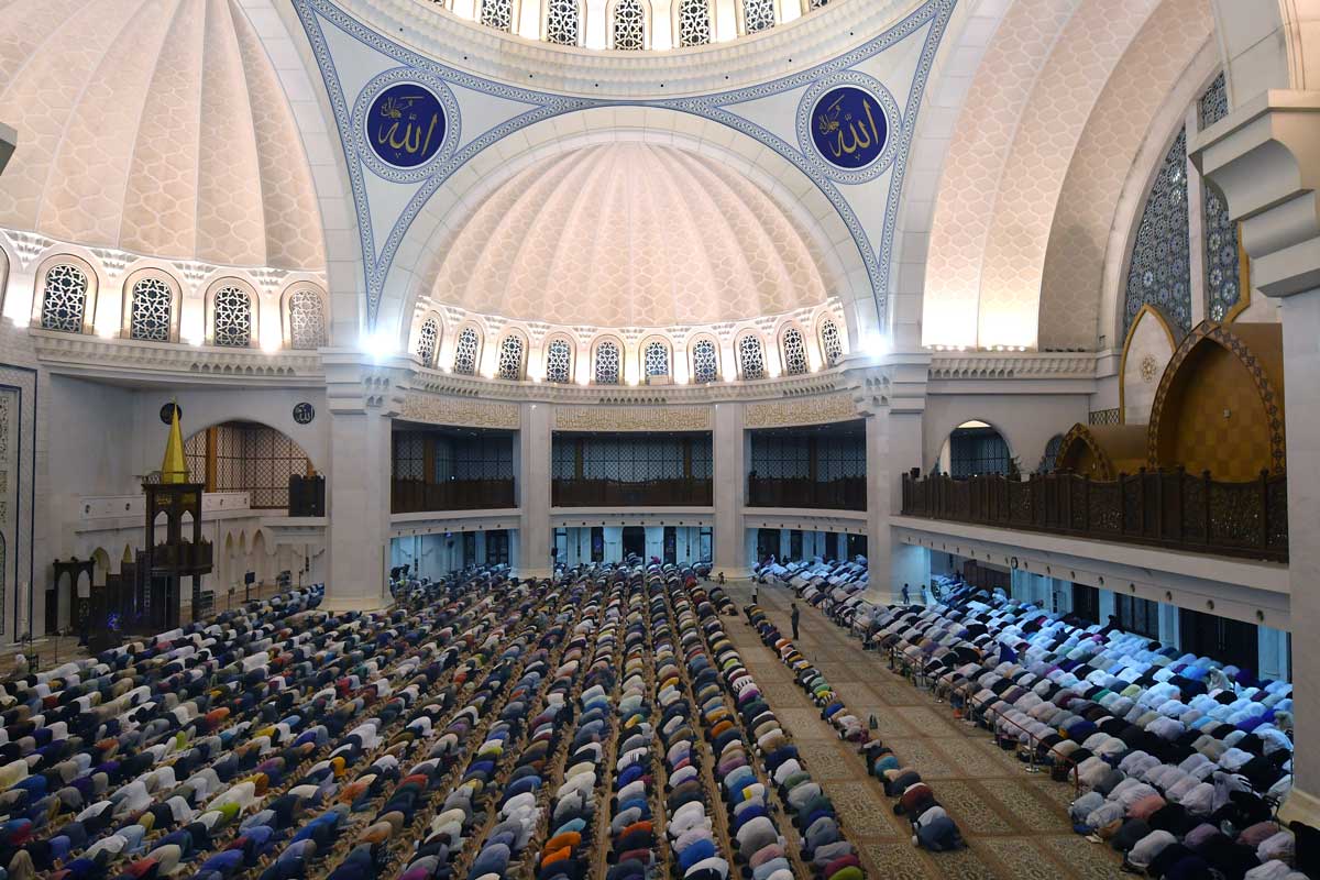 Why Taraweeh and What Is Its Meaning and Origin?
