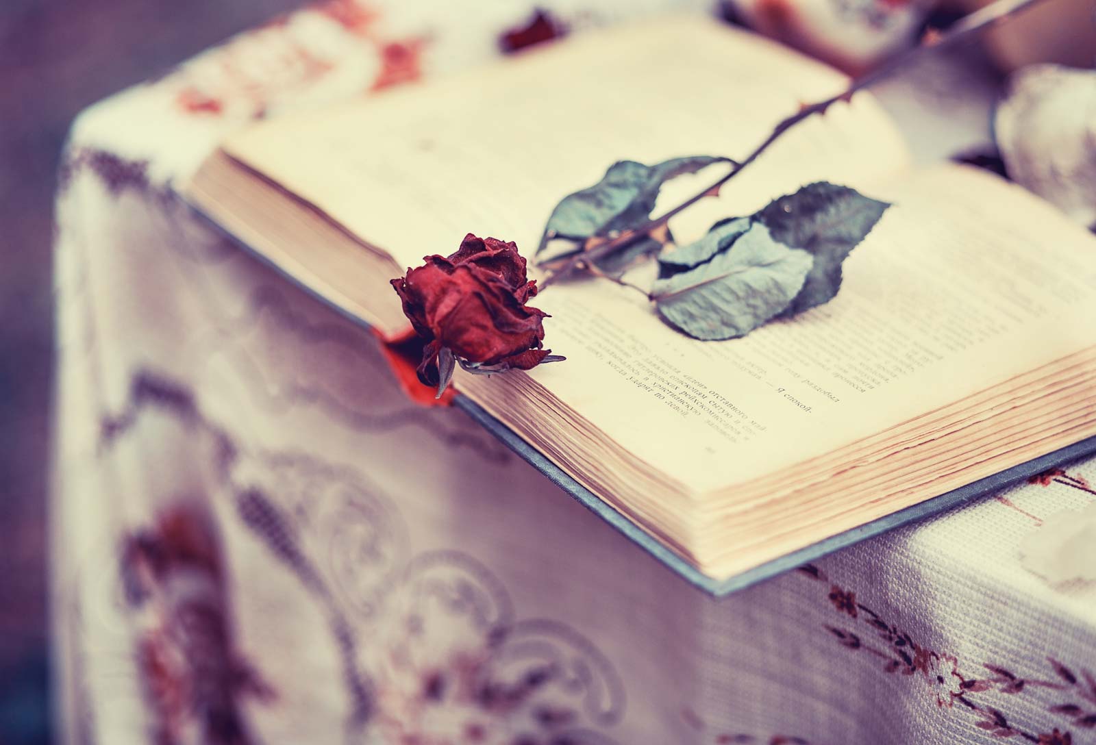 How to Solve Intimacy Problems in a Marriage