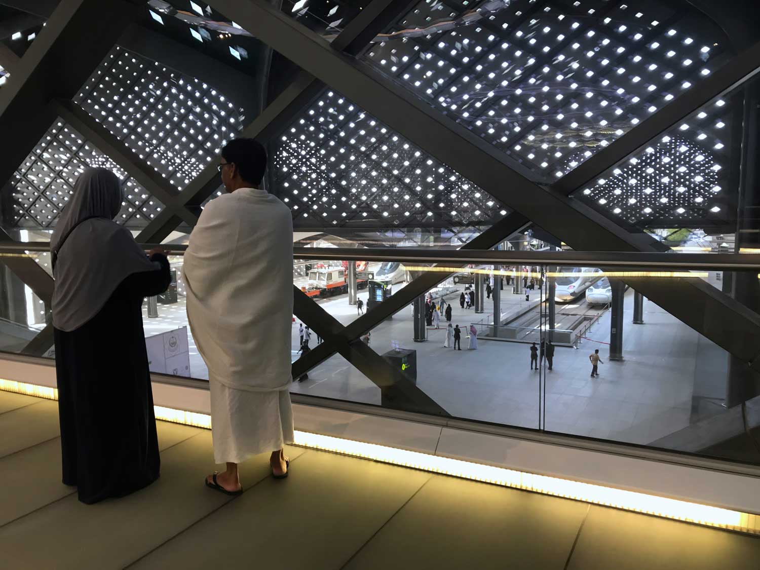 Can a Woman Make Hajj Without Mahram After Menopause?