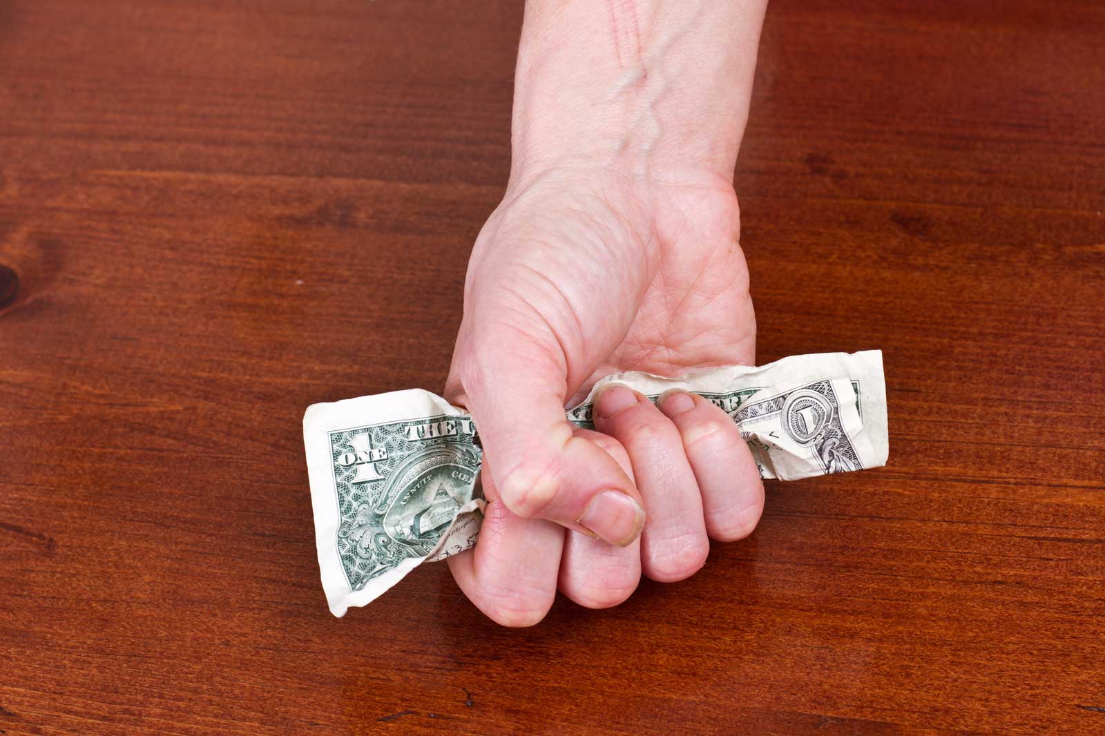 6 Financial Abuses of Muslim Women's Rights - Domestic Abuse Focus