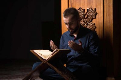 Ibn Ataa: How Sincerity Revives Actions
