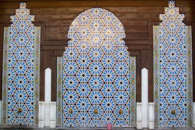 How to Help a New Muslim Who's an Alcoholic?
