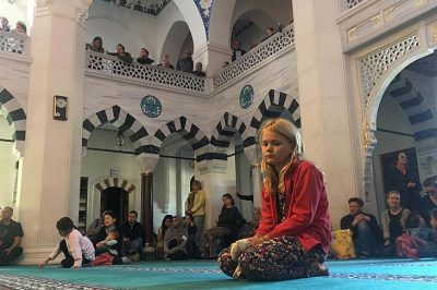 Handling the Coronavirus Pandemic in the Muslim Community