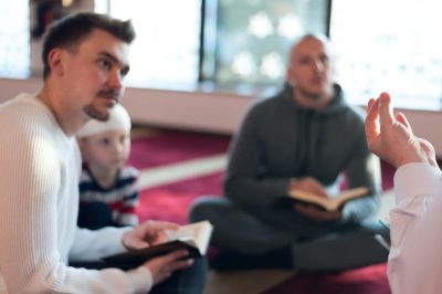 Your Spouse Neglects Prayers? Here Are Useful Tips