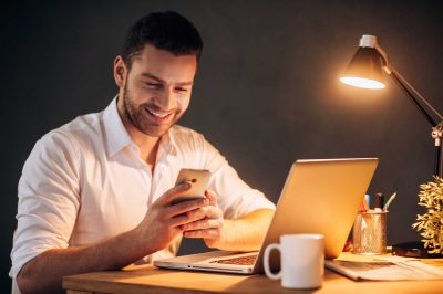 Finding Contentment in a Social Media Life