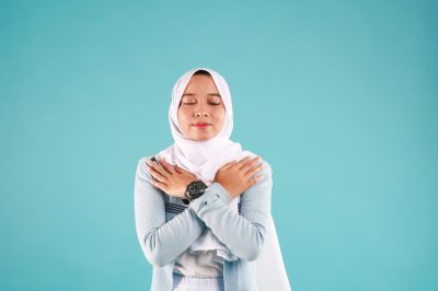 اسم الله الودود.. كم أدركت مما تودد إليك به؟