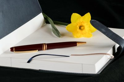 How a Dua Journal Will Brighten Up Your Days