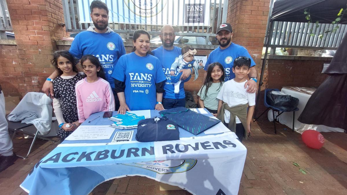 Thousands Turn Out at Blackburn Rovers Halal Food Festival - About Islam