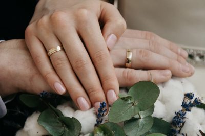 Six Reasons Why We Are Still Single - About Islam